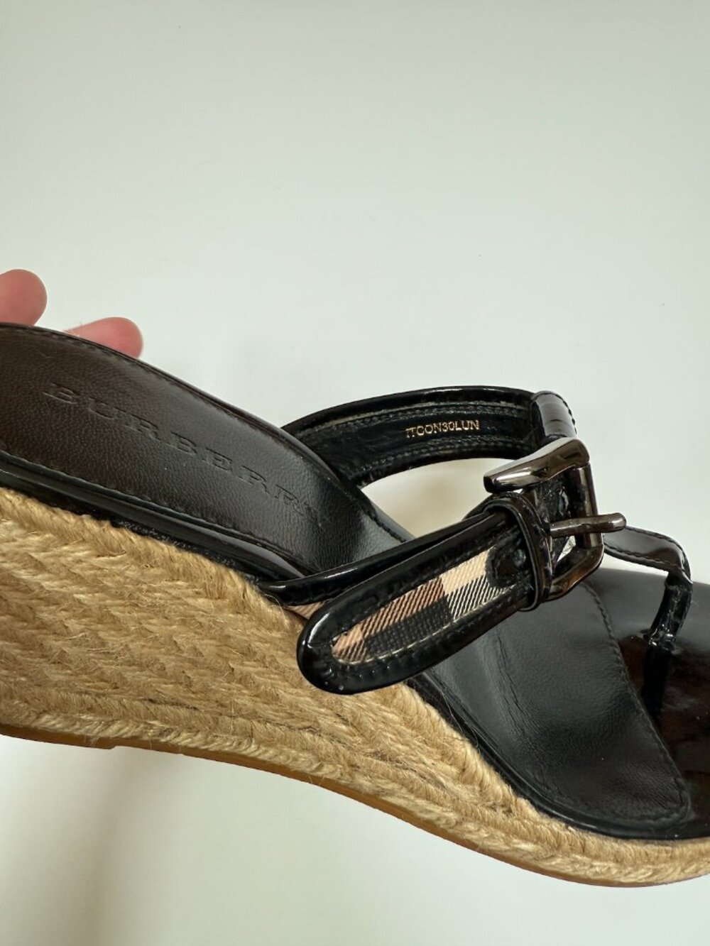 Burberry Nova Check Espadrille Wedge Sandals Black Patent Leather EU 41 - Picture 11 of 13
